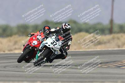 media/Oct-13-2025-Moto Forza (Mon) [[a66d839500]]/3-B Group/Session 3 (Turn 16)/